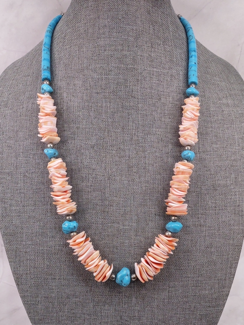 Artisan Crafted Turquoise-look/Spiney Oyster Shell Bead Necklace
